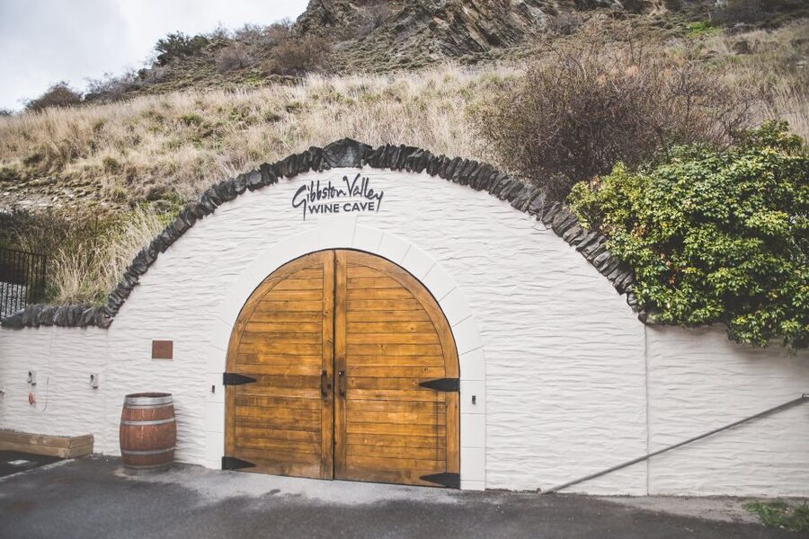 Queenstown: Wine Tasting Tour - A comfortable start from Queenstown