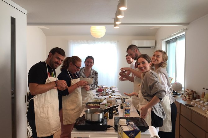 Ramen & Gyoza Cooking Class in Tokyo with Local Supermarket Visit - What the small group size really means