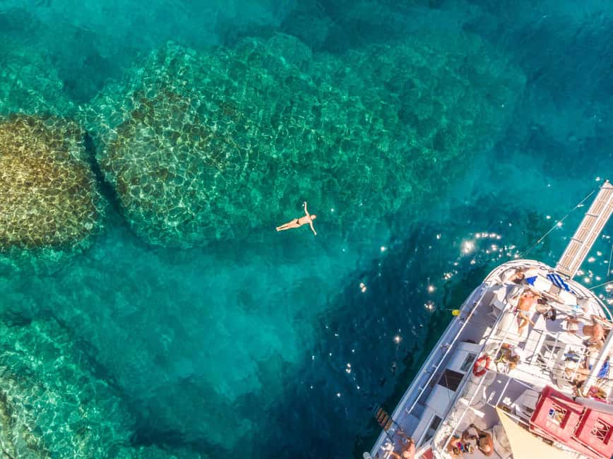 Rhodes: Boat Tour with Snorkeling, Gourmet Buffet & Open Bar - What this six-hour Rhodes cruise is really like