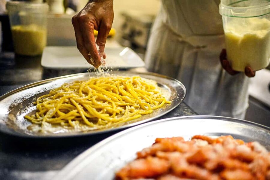 Rome: 3-Hour Guided Food Tour with Tastings - Key points at a glance