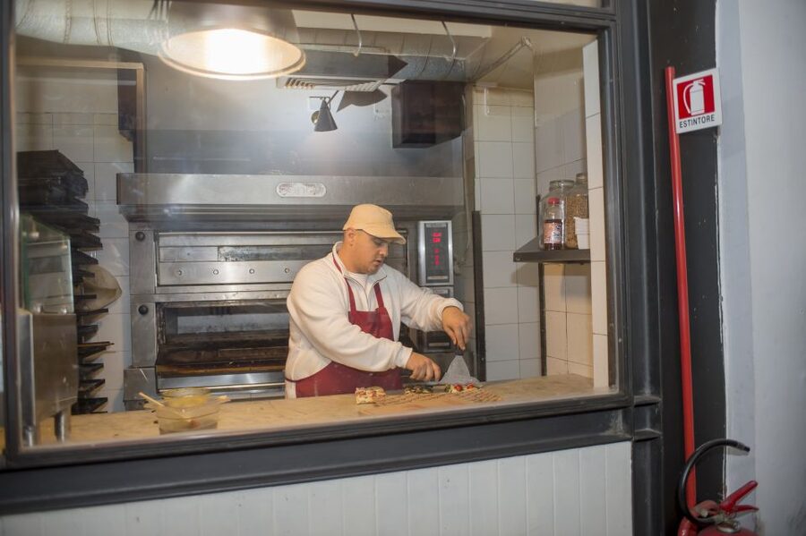Rome: Food Tour and Wine Tasting in a Traditional Trattoria - What the $100 price includes
