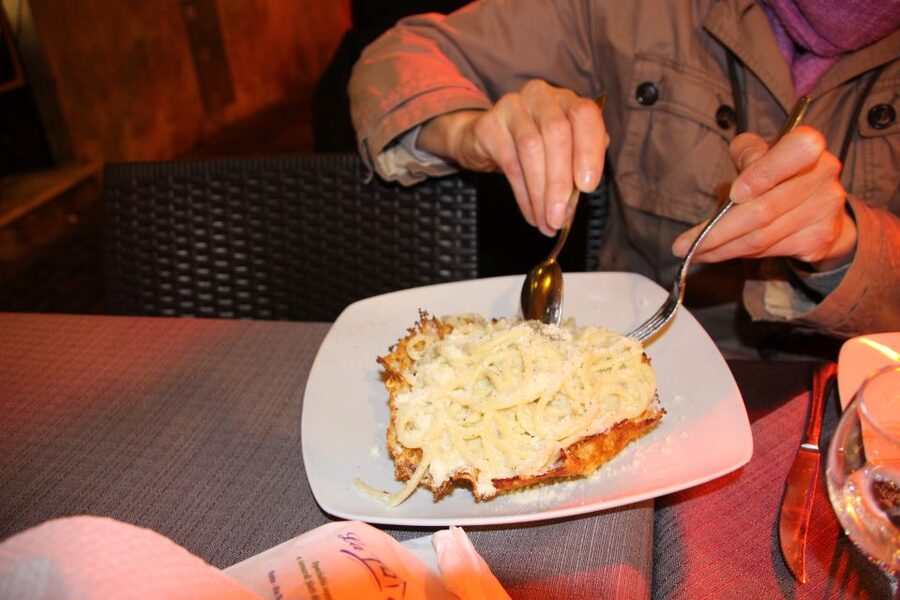 Rome: Food Tour and Wine Tasting in a Traditional Trattoria - Gelateria Gunther provides the right finish