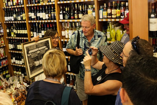 Rome Food Tour: Campo de' Fiori, Ghetto, Trastevere Winner 2024 - The Jewish Ghetto and the food of Piazza della Cinque Scole