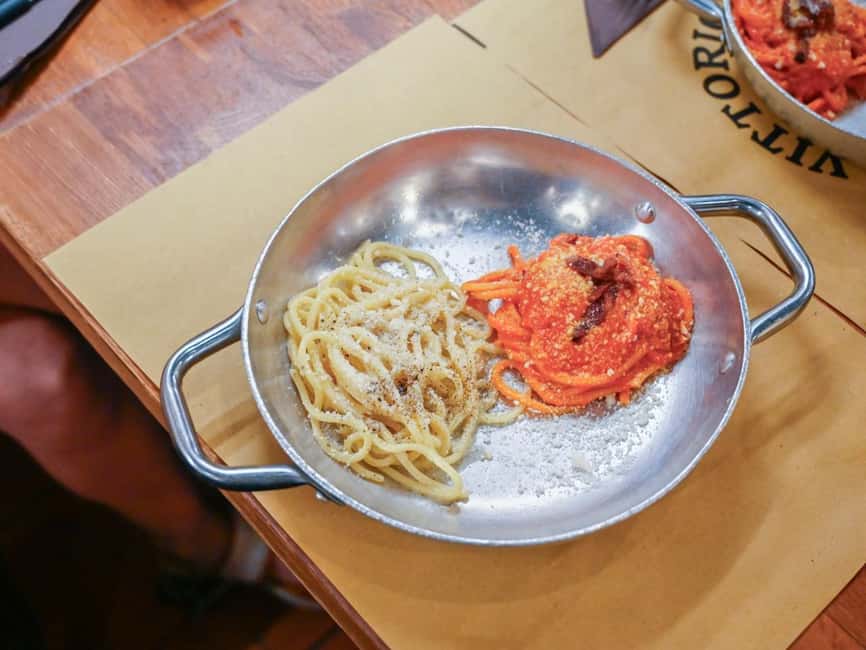 Rome Food Tour: Hidden Gems of Trastevere with Dinner & Wine - How the group size and timing affect the evening