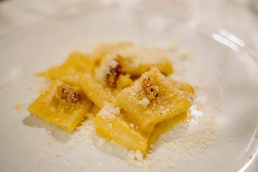 Rome Food Tour: Trastevere Aperitivo, Wine & Pasta Dinner - Hot supplì at Supplì Roma
