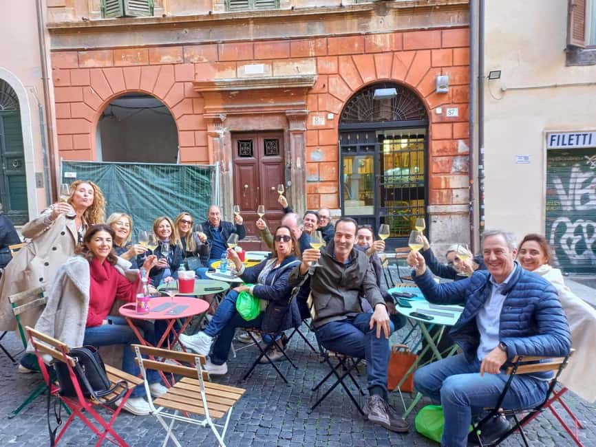 Rome: Guided Food Tasting Tour in Trastevere - Campo dei Fiori brings food and daily life together