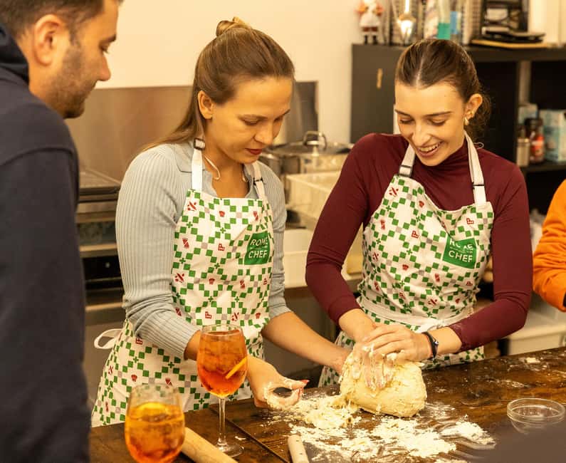 Rome: Pizza Making Cooking Class With Spritz Cocktails - A Roman dinner that puts you to work