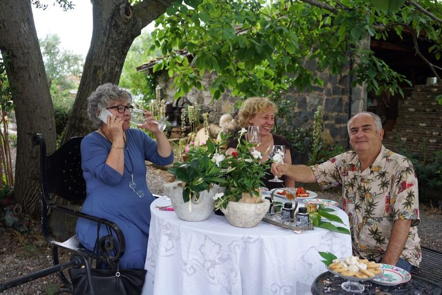 Rome: Private Castelli Romani Wine Tasting Tour - Three wines, three different jobs at the table