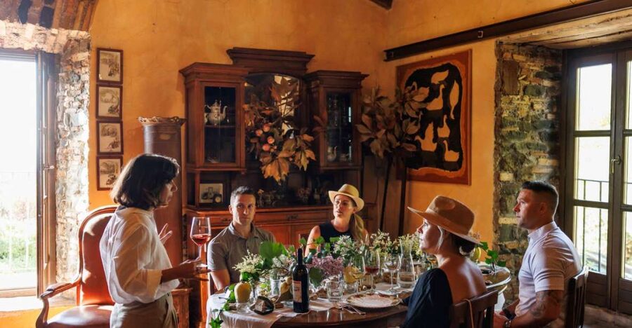 Rome: Private Countryside Wine Tasting Tour - Arriving at the old Frascati estate