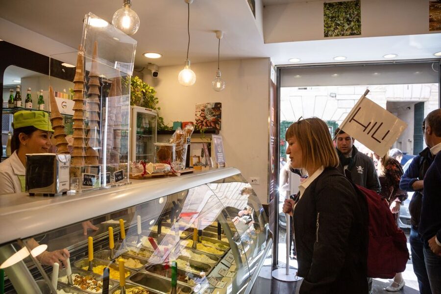Rome: Trastevere & Campo de Fiori Street Food Walking Tour - Santa Maria in Trastevere adds the cultural layer