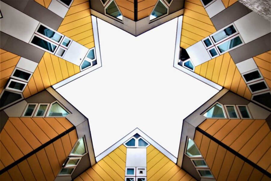 Rotterdam: Food Tour by Bike - Architecture, art, and stories between the stops