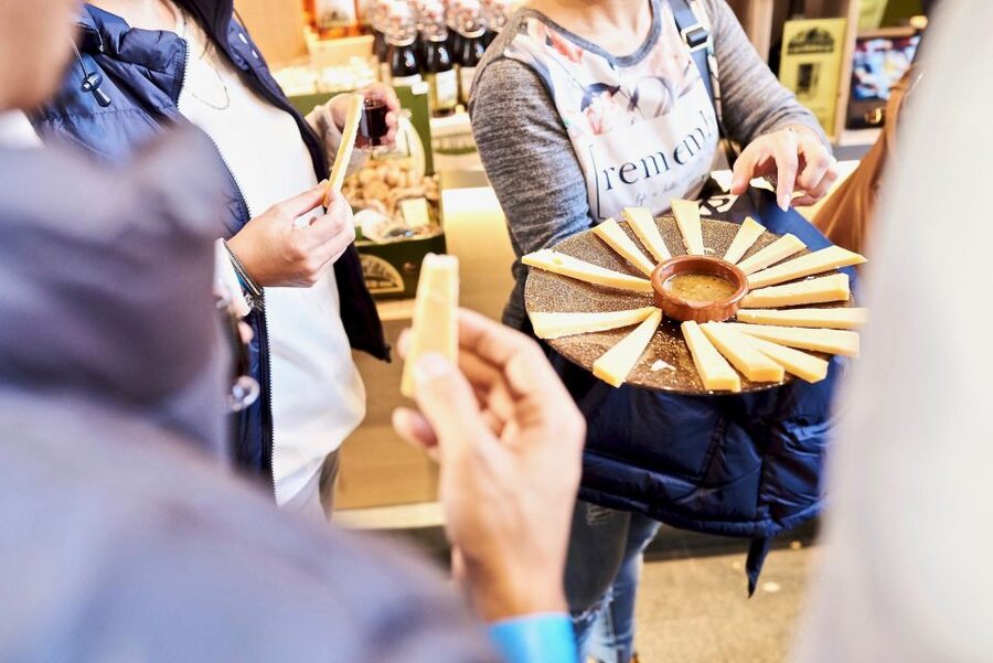 Rotterdam: Food Tour by Bike - Who will enjoy this ride most?