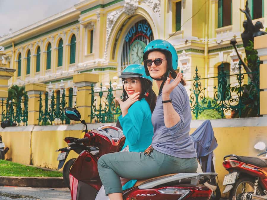 Saigon: Best Price Authentic Food Tour with Female Rider - Sweet and savory in District 10