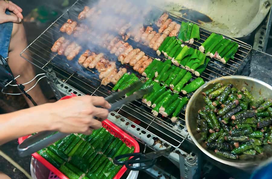 Saigon: Private Backstreets Walking Food Tour - Key points to know before booking