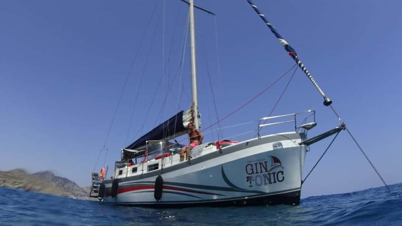 Sailing tour around Lindos with food and drinks - Agathi caves and a Greek lunch