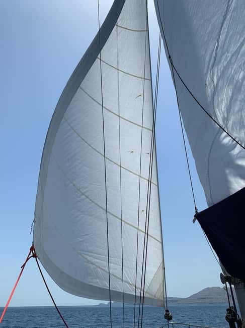 Sailing tour around Lindos with food and drinks - Food, drinks, and what the price covers