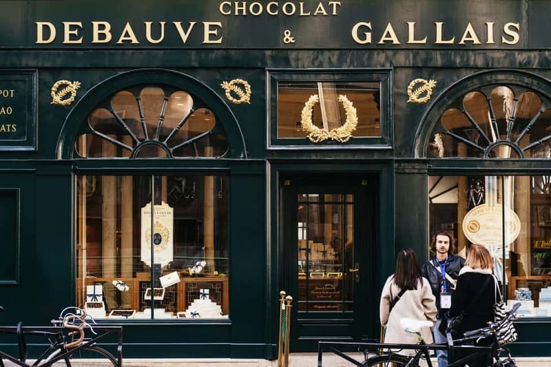 Saint-Germain: Gourmet Chocolate & Pastry Walking Food Tour - Pierre Hermé, Patrick Roger, and the art of comparing styles