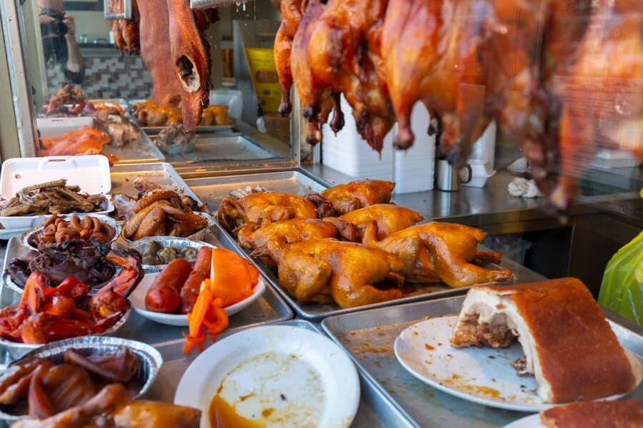 San Francisco: Chinatown Culinary Walking Tour - The Buddhist temple and the old cathedral