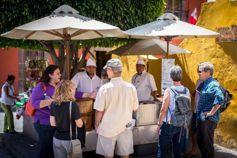 San Miguel: Downtown Food Tour - The guides make the difference