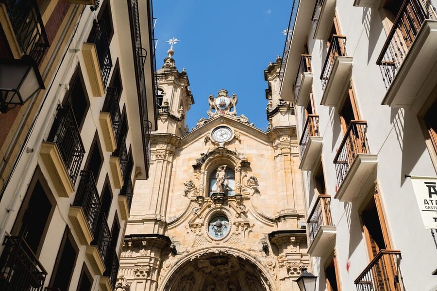 San Sebastian Food Tour: Pintxo Tasting Paired with Wines - Who will enjoy this most?