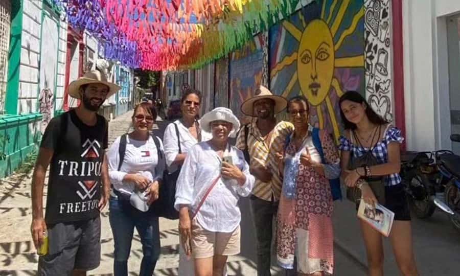 Santa Marta A Historical & Street food Experience - Camellón, the cathedral, and Santa Marta’s public face