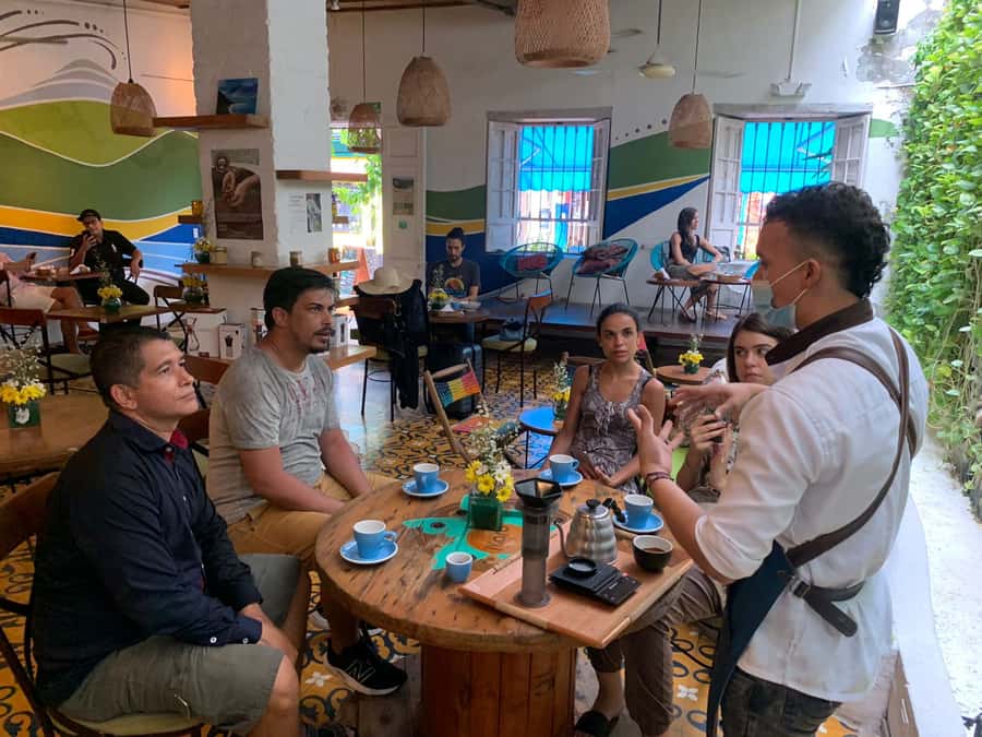 Santa Marta: Guided Walking Food Experience - Seven venues, seven small windows into local life