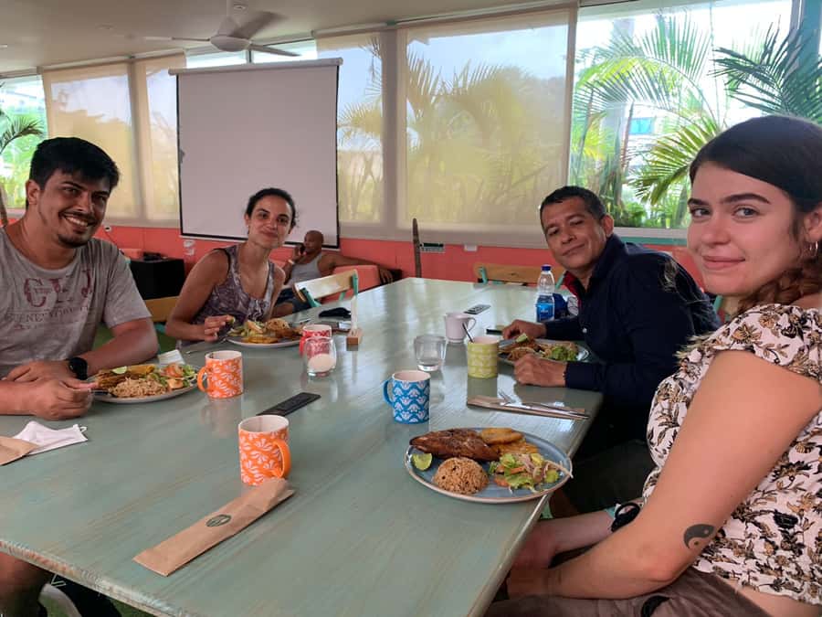 Santa Marta: Guided Walking Food Experience - Coffee with local baristas