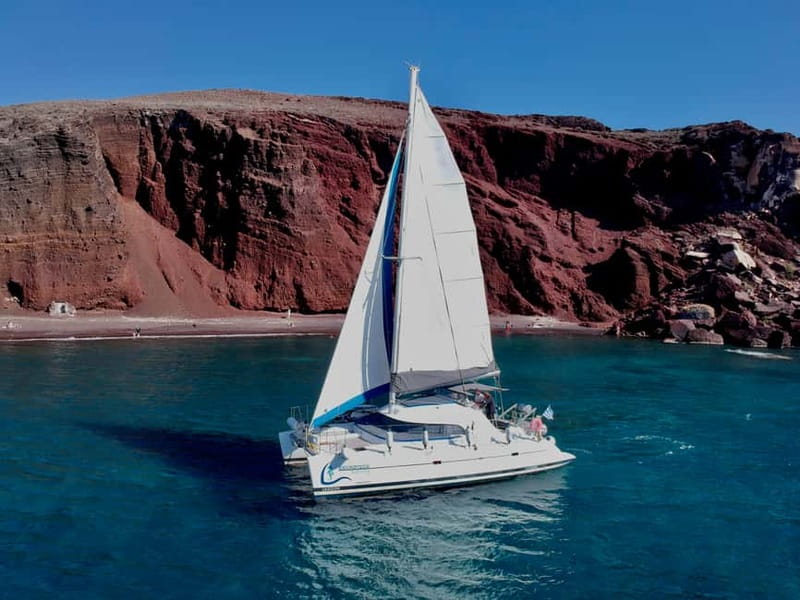 Santorini: Catamaran Cruise with Food and Drinks - The highlights at a glance