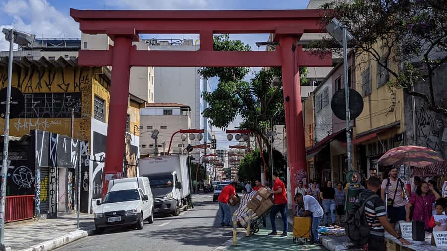 São Paulo: Liberdade Street Food Tour - Why Liberdade makes such a good food stop