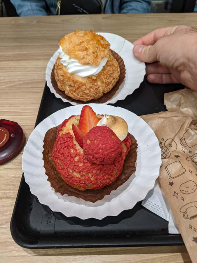 São Paulo: Liberdade Street Food Tour - Brazilian-style takoyaki, tempura, or weekday empanadas