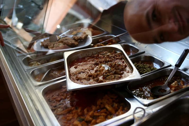 Sarajevo: Sarajevo City Market, Old Town Food Tasting Tour - Why this Sarajevo food tour works so well