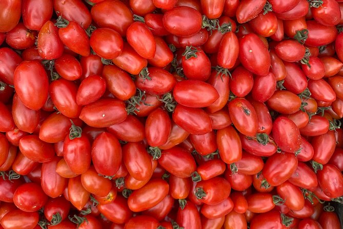 Savor Athens Walk: A Culinary & Travel Writer’s Insider Food Tour - Evripidou explains olive oil and honey