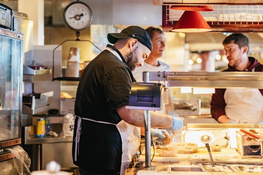 Seattle: Pike Place Market Chef-Guided Food Tour - Dietary limits and family fit