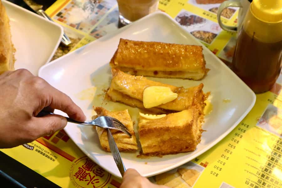 Secret Food Tours Hong Kong - Why Tin Hau makes a good food-tour base
