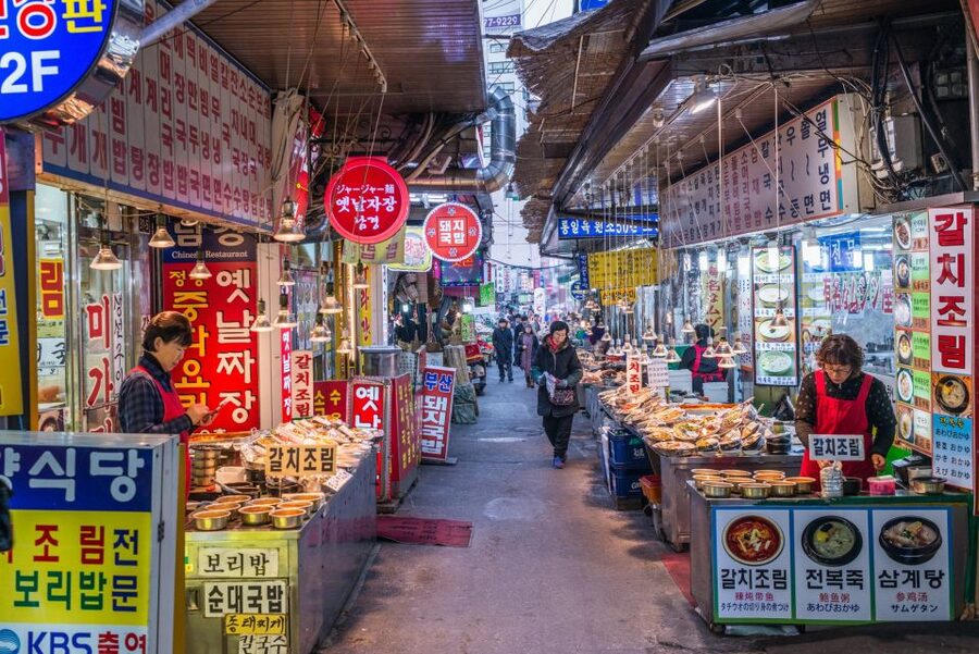 Seoul: Namdaemun Market Food Tour - Starting at Hoehyun Station Exit 5