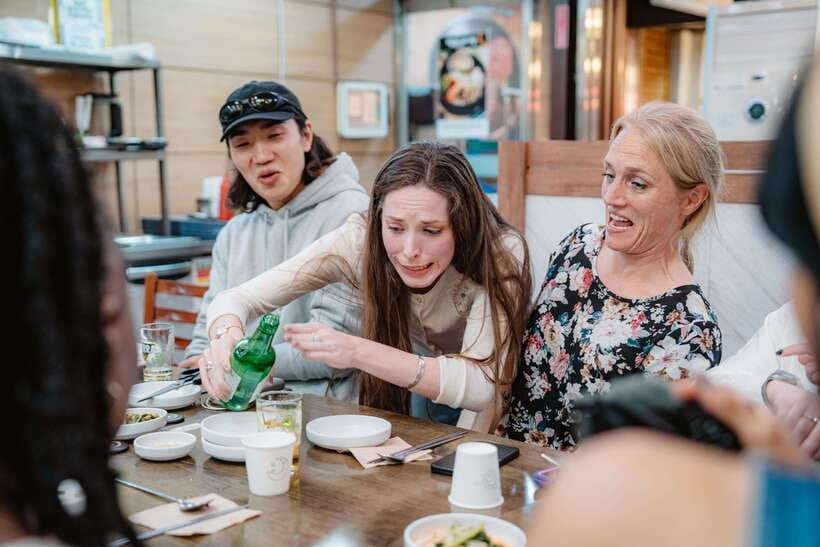Seoul: Night Market Food Tour with Local Guide - Key points at a glance