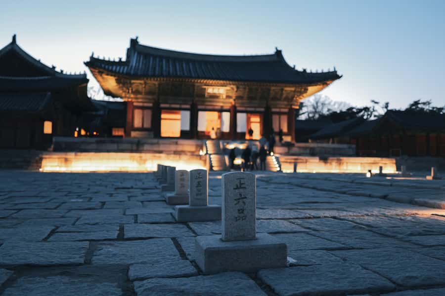 Seoul: Palace, Temple and Market Guided Foodie Tour at Night - What the food inclusions are really worth