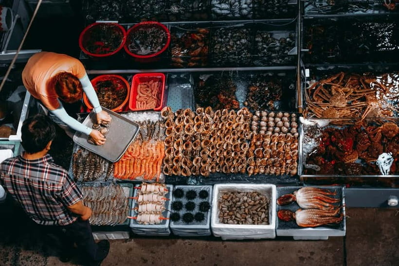 Seoul: The Biggest Sea-food Noryangjin Market Tour - Key points at a glance