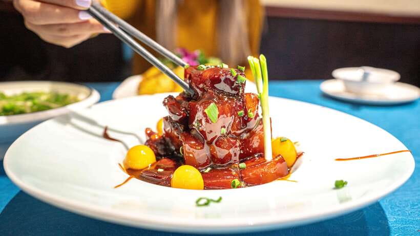 Shanghai: Evening Walking Food Tour - Key points to know before you book