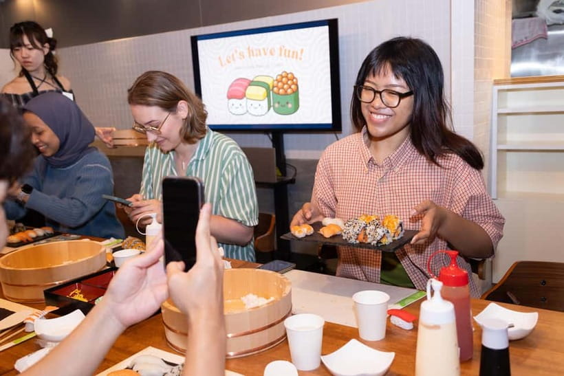 Shibuya Tokyo: Sushi Making Class (Vegan/Vegetarian/Halal) - Key points to know before booking
