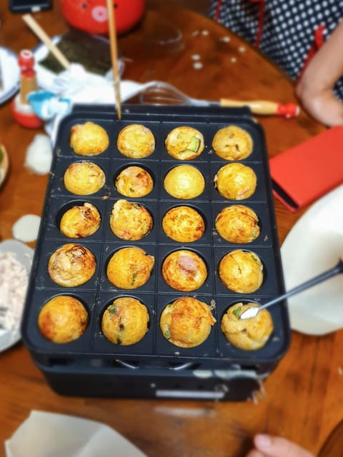 Shinjuku Tokyo: Authentic Japanese Home-Style Culinary Class - Location, timing, and the Shinjuku setting