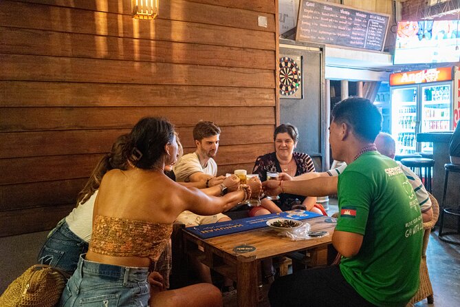 Siem Reap Evening Food Tour - Inclusive 5 stops Local Tastings - Starting with Lort Cha at 5:00 PM
