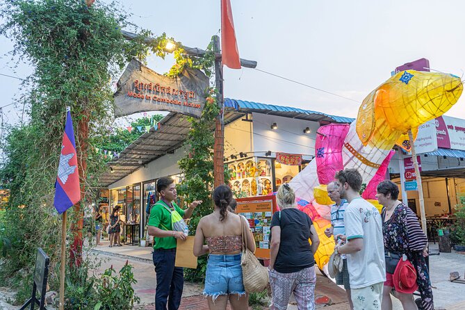 Siem Reap Evening Food Tour - Inclusive 5 stops Local Tastings - Street 60 and the insect tasting