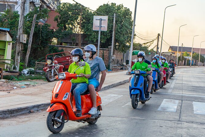 Siem Reap Evening Foodie Vespa Tour / Tuk Tuk Available - What $40.50 buys you