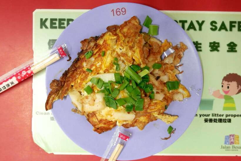 Singapore: Foodie Experience Guided Tour with 5 Tastings - Who should book this Singapore food tour?