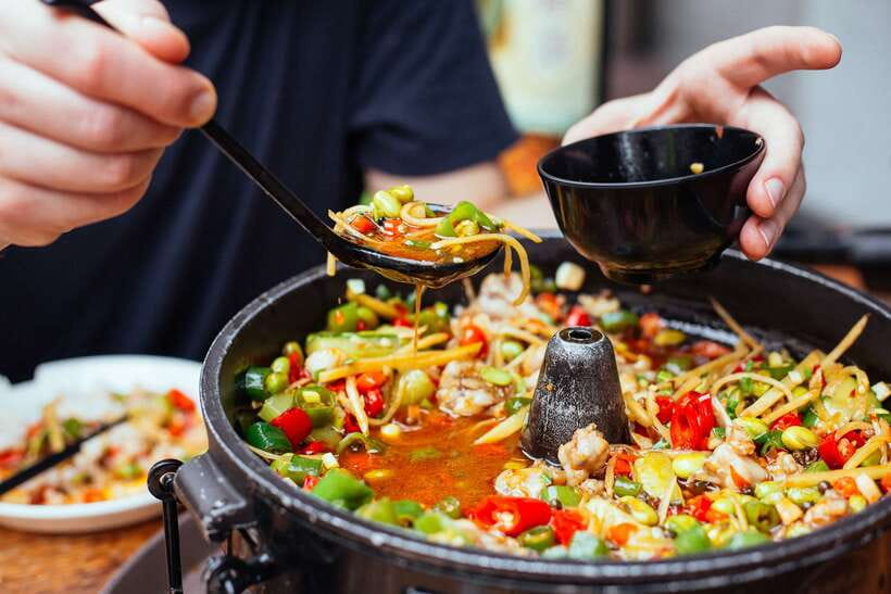 Singapore: Private Food Tour – 10 Tastings with Locals - Little India: food, murals, and a change of rhythm
