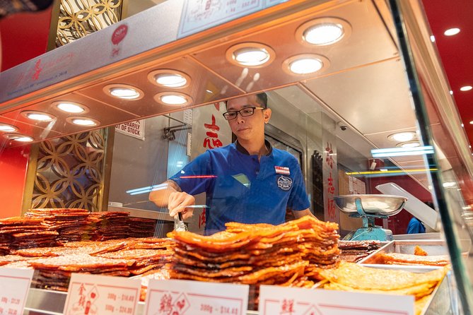 Singapore: UNESCO Street Food & Cultural Experience - Timing, pickup, walking, and the real effort involved