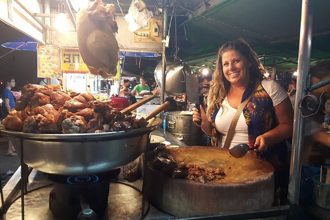 Small-Group Chiang Mai Evening Street Food Tour - What you may eat, and how much