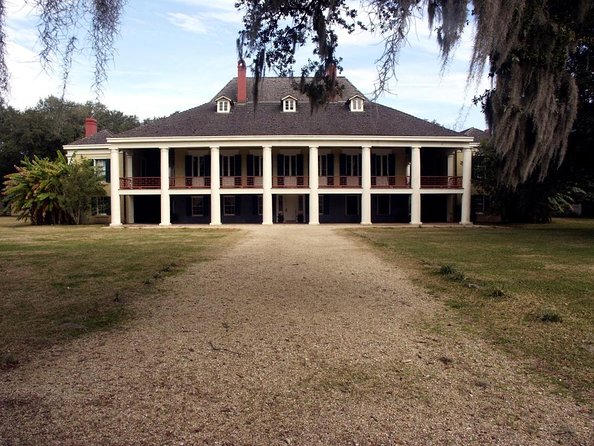 Small-Group Louisiana Plantations Tour with Gourmet Lunch from New Orleans - Key points to know before booking