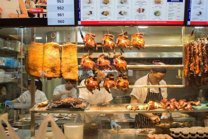 Small Group: Michelin and Local Hawker Food Tour with 9 tastings - Starting in Chinatown at 9:30 am